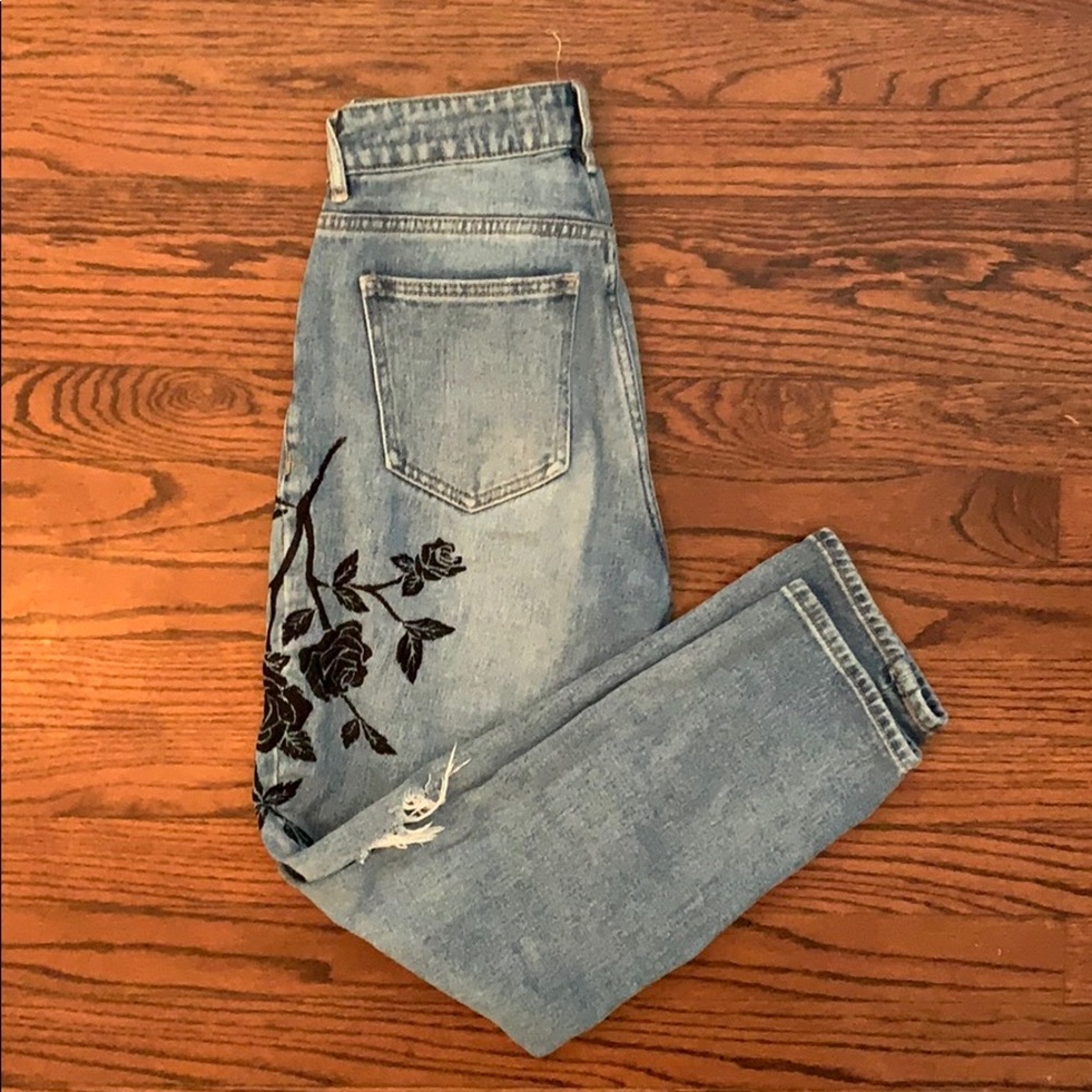 Mom Jeans